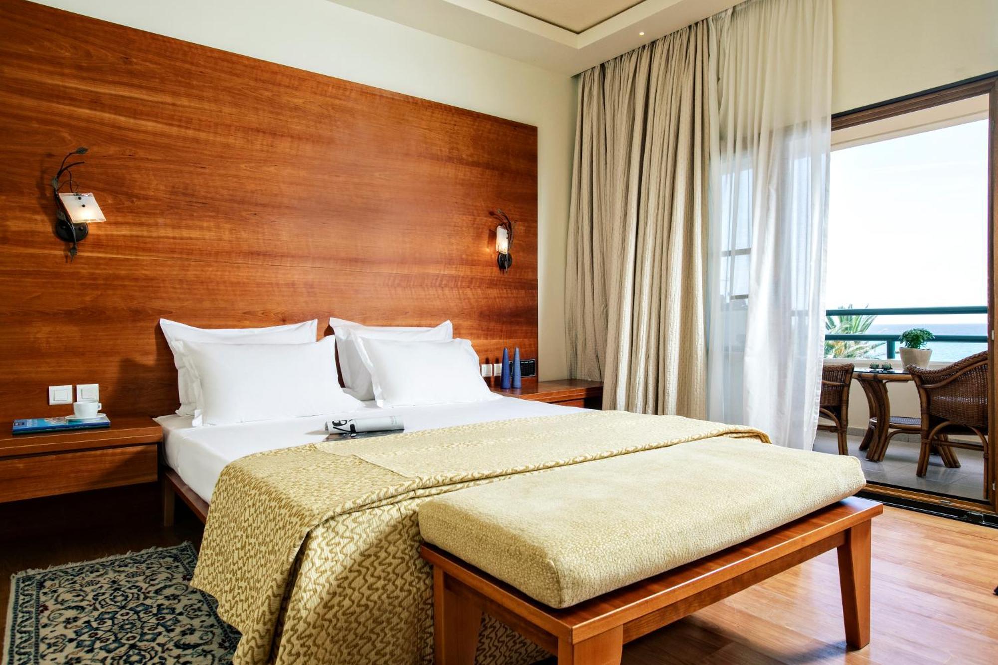 Курортный комплекс Holidays & 5*