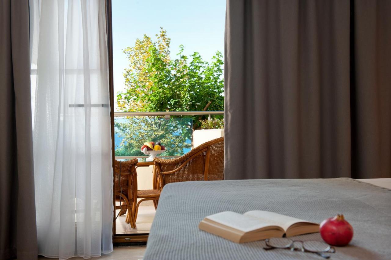Holidays & 5* Посиди